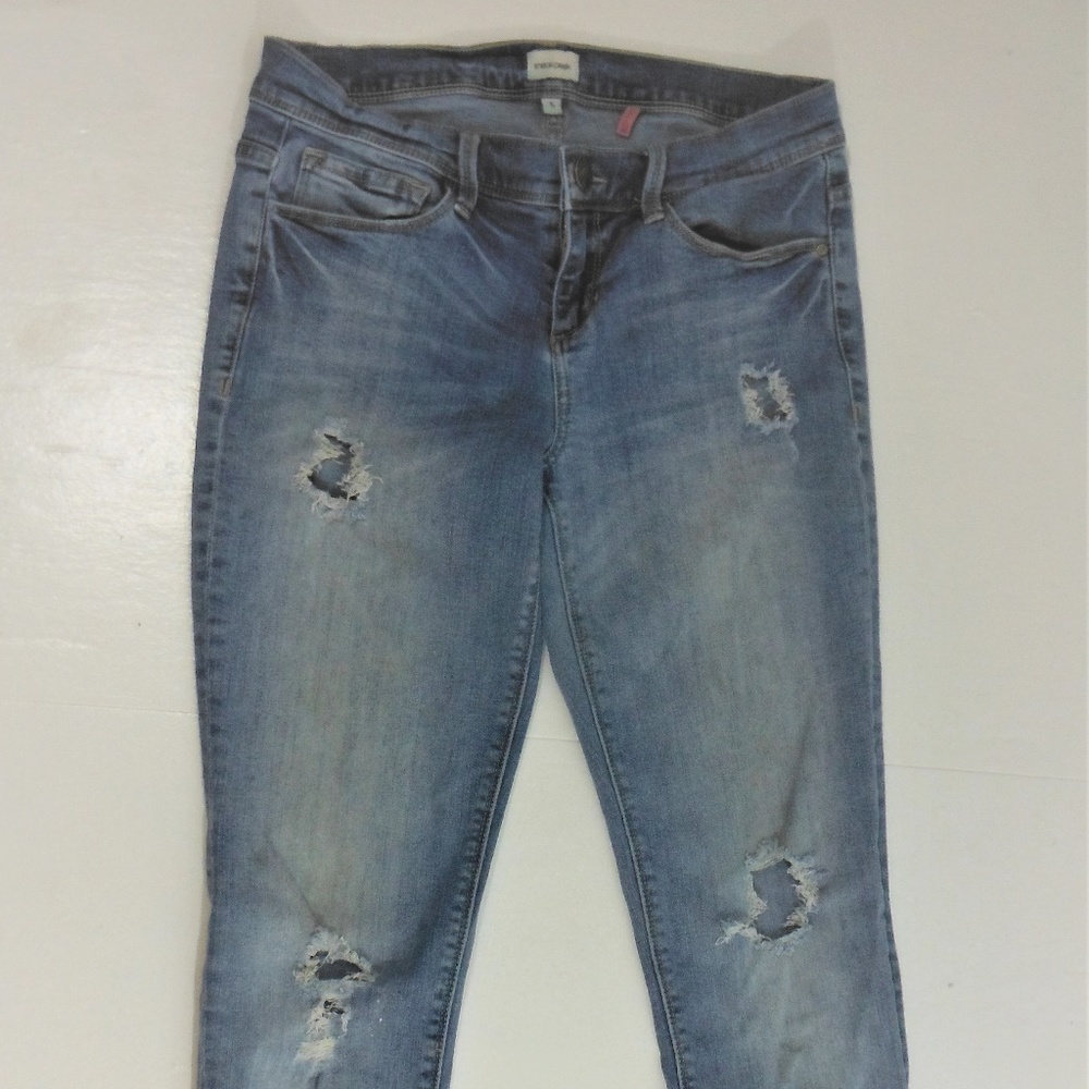 Sneek Peek Distressed Low Waist Skinny Ankle Jean